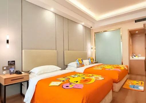 B.Duck Theme Family Room “Duck Fun Together”