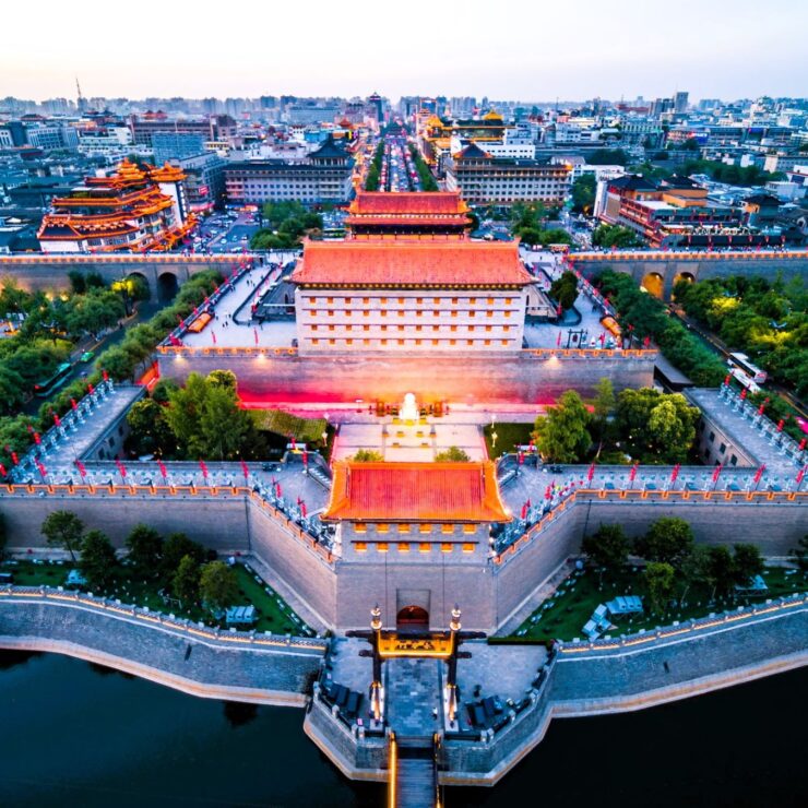 Your Complete Guide to Exploring Xi’an’s Ancient City Wall from OrangeHao Hotel: Bike Rides, Sunset Views & Nighttime Magic